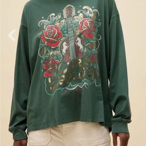 DAYDREAMER CHRIS STAPLETON GUITAR & ROSES MERCH LONG SLEEVE